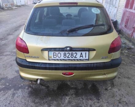 Жовтий Пежо 206, об'ємом двигуна 1.4 л та пробігом 210 тис. км за 2200 $, фото 2 на Automoto.ua