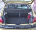 Жовтий Пежо 206, об'ємом двигуна 1.4 л та пробігом 210 тис. км за 2200 $, фото 5 на Automoto.ua