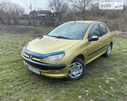 Жовтий Пежо 206, об'ємом двигуна 1.4 л та пробігом 300 тис. км за 3350 $, фото 1 на Automoto.ua