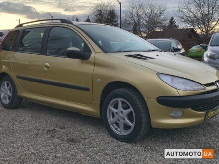 Пежо 206 2002 у Коломые на Automoto.ua Жовтий Пежо 206, об'ємом двигуна 1.4 л та пробігом 352 тис. км за 3100 $, фото 1 на Automoto.ua