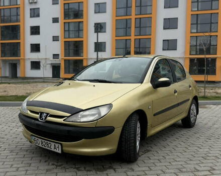 Жовтий Пежо 206, об'ємом двигуна 1.36 л та пробігом 209 тис. км за 3199 $, фото 1 на Automoto.ua