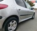 Серый Пежо 206, объемом двигателя 1.39 л и пробегом 289 тыс. км за 2750 $, фото 10 на Automoto.ua