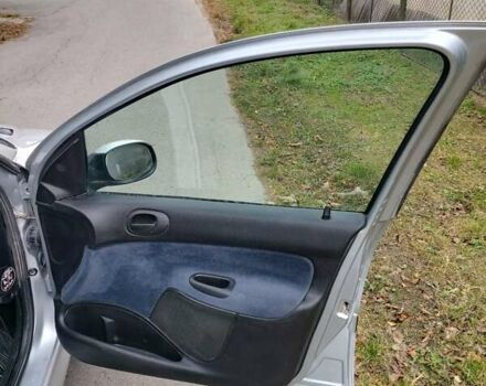 Серый Пежо 206, объемом двигателя 1.39 л и пробегом 289 тыс. км за 2750 $, фото 22 на Automoto.ua