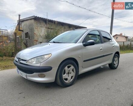 Серый Пежо 206, объемом двигателя 1.39 л и пробегом 289 тыс. км за 2550 $, фото 8 на Automoto.ua