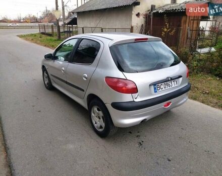 Серый Пежо 206, объемом двигателя 1.39 л и пробегом 289 тыс. км за 2450 $, фото 17 на Automoto.ua