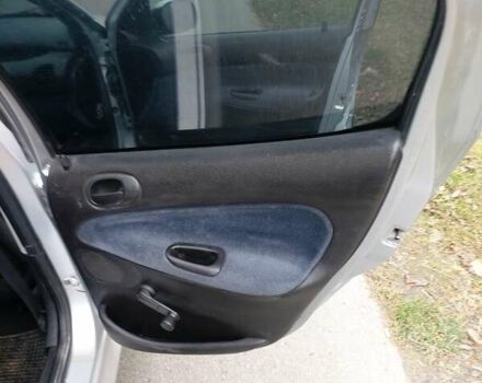 Серый Пежо 206, объемом двигателя 1.39 л и пробегом 289 тыс. км за 2750 $, фото 29 на Automoto.ua