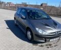 Сірий Пежо 206, об'ємом двигуна 1.4 л та пробігом 250 тис. км за 2100 $, фото 1 на Automoto.ua