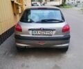 Серый Пежо 206, объемом двигателя 1.12 л и пробегом 265 тыс. км за 1100 $, фото 1 на Automoto.ua