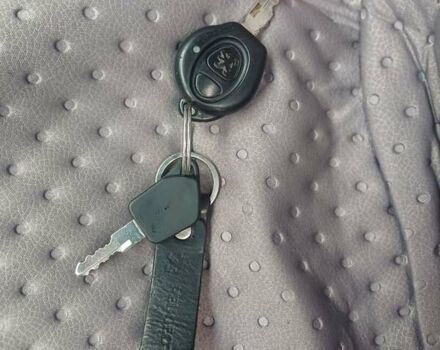 Серый Пежо 206, объемом двигателя 1.36 л и пробегом 230 тыс. км за 2349 $, фото 20 на Automoto.ua