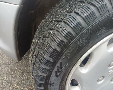 Серый Пежо 206, объемом двигателя 1.36 л и пробегом 230 тыс. км за 2349 $, фото 11 на Automoto.ua