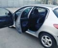 Серый Пежо 206, объемом двигателя 1.6 л и пробегом 300 тыс. км за 1100 $, фото 1 на Automoto.ua