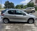 Сірий Пежо 206, об'ємом двигуна 1.1 л та пробігом 211 тис. км за 2000 $, фото 3 на Automoto.ua