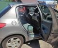 Сірий Пежо 206, об'ємом двигуна 1.6 л та пробігом 295 тис. км за 2300 $, фото 4 на Automoto.ua