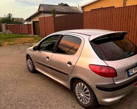Сірий Пежо 206, об'ємом двигуна 1.9 л та пробігом 204 тис. км за 2000 $, фото 2 на Automoto.ua