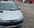 Сірий Пежо 206, об'ємом двигуна 1.4 л та пробігом 220 тис. км за 3500 $, фото 1 на Automoto.ua