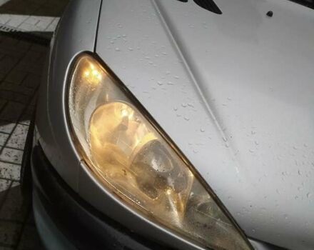 Сірий Пежо 206, об'ємом двигуна 1.36 л та пробігом 340 тис. км за 2950 $, фото 10 на Automoto.ua