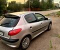 Сірий Пежо 206, об'ємом двигуна 1.9 л та пробігом 204 тис. км за 2000 $, фото 1 на Automoto.ua