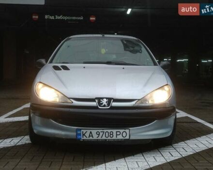 Сірий Пежо 206, об'ємом двигуна 1.36 л та пробігом 340 тис. км за 2950 $, фото 7 на Automoto.ua