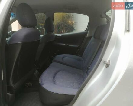 Сірий Пежо 206, об'ємом двигуна 1.36 л та пробігом 340 тис. км за 2950 $, фото 21 на Automoto.ua
