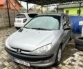 Сірий Пежо 206, об'ємом двигуна 1.1 л та пробігом 260 тис. км за 2300 $, фото 1 на Automoto.ua