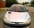 Серый Пежо 206, объемом двигателя 1.9 л и пробегом 204 тыс. км за 2000 $, фото 4 на Automoto.ua
