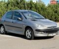 Серый Пежо 206, объемом двигателя 1.36 л и пробегом 167 тыс. км за 2700 $, фото 1 на Automoto.ua