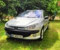 Серый Пежо 206, объемом двигателя 1.59 л и пробегом 176 тыс. км за 3400 $, фото 2 на Automoto.ua