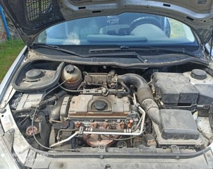 Серый Пежо 206, объемом двигателя 1.4 л и пробегом 250 тыс. км за 1000 $, фото 3 на Automoto.ua