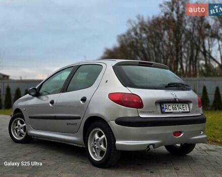 Серый Пежо 206, объемом двигателя 1.4 л и пробегом 221 тыс. км за 2450 $, фото 33 на Automoto.ua