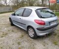 Серый Пежо 206, объемом двигателя 1.4 л и пробегом 200 тыс. км за 2200 $, фото 1 на Automoto.ua