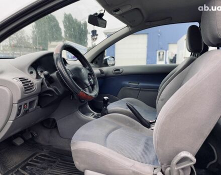 Серый Пежо 206, объемом двигателя 1.1 л и пробегом 187 тыс. км за 2300 $, фото 9 на Automoto.ua