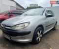 Сірий Пежо 206, об'ємом двигуна 1.36 л та пробігом 196 тис. км за 2850 $, фото 2 на Automoto.ua