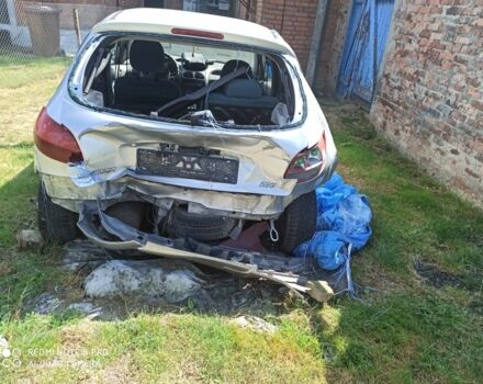 Серый Пежо 206, объемом двигателя 1.4 л и пробегом 250 тыс. км за 1000 $, фото 4 на Automoto.ua