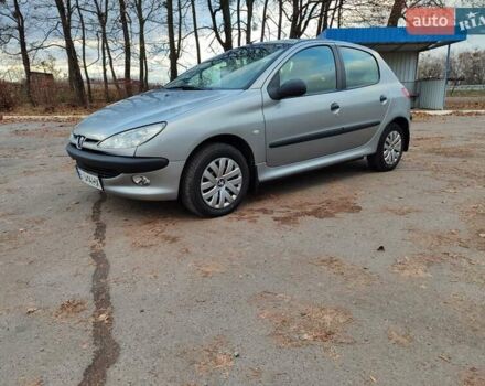 Серый Пежо 206, объемом двигателя 1.12 л и пробегом 154 тыс. км за 2900 $, фото 8 на Automoto.ua