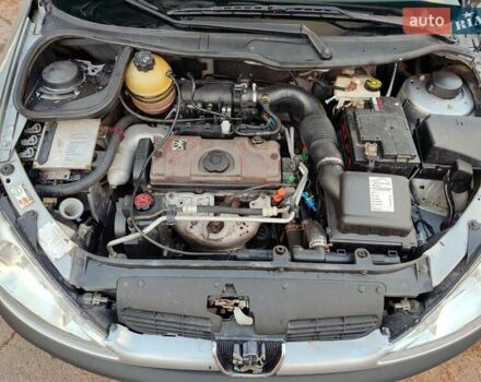 Серый Пежо 206, объемом двигателя 1.12 л и пробегом 154 тыс. км за 2900 $, фото 5 на Automoto.ua