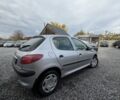 Серый Пежо 206, объемом двигателя 1.4 л и пробегом 260 тыс. км за 3500 $, фото 3 на Automoto.ua