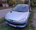 Серый Пежо 206, объемом двигателя 1.4 л и пробегом 148 тыс. км за 3797 $, фото 1 на Automoto.ua