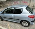 Сірий Пежо 206, об'ємом двигуна 1.1 л та пробігом 112 тис. км за 2000 $, фото 2 на Automoto.ua