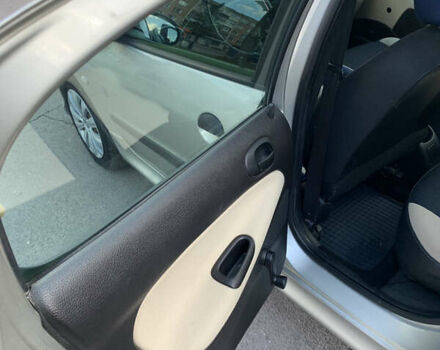 Серый Пежо 206, объемом двигателя 1.36 л и пробегом 115 тыс. км за 2500 $, фото 16 на Automoto.ua