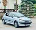 Сірий Пежо 206, об'ємом двигуна 1.4 л та пробігом 185 тис. км за 3500 $, фото 1 на Automoto.ua