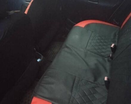 Сірий Пежо 206, об'ємом двигуна 1.4 л та пробігом 300 тис. км за 1999 $, фото 4 на Automoto.ua