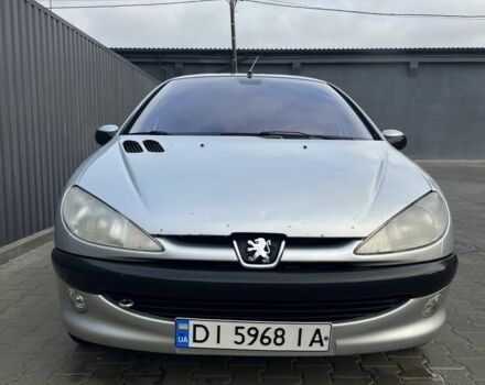 Серый Пежо 206, объемом двигателя 1.4 л и пробегом 130 тыс. км за 3000 $, фото 1 на Automoto.ua