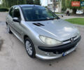 Серый Пежо 206, объемом двигателя 1.36 л и пробегом 115 тыс. км за 2500 $, фото 1 на Automoto.ua