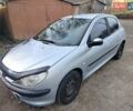 Сірий Пежо 206, об'ємом двигуна 1.4 л та пробігом 184 тис. км за 4200 $, фото 2 на Automoto.ua