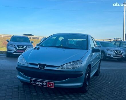 Сірий Пежо 206, об'ємом двигуна 1.2 л та пробігом 211 тис. км за 1300 $, фото 1 на Automoto.ua