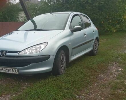 Сірий Пежо 206, об'ємом двигуна 1.4 л та пробігом 220 тис. км за 3500 $, фото 7 на Automoto.ua