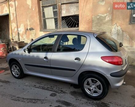 Серый Пежо 206, объемом двигателя 1.6 л и пробегом 97 тыс. км за 4500 $, фото 8 на Automoto.ua