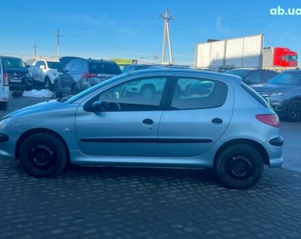 Сірий Пежо 206, об'ємом двигуна 1.2 л та пробігом 211 тис. км за 1300 $, фото 5 на Automoto.ua