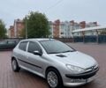 Серый Пежо 206, объемом двигателя 1.4 л и пробегом 290 тыс. км за 2550 $, фото 1 на Automoto.ua