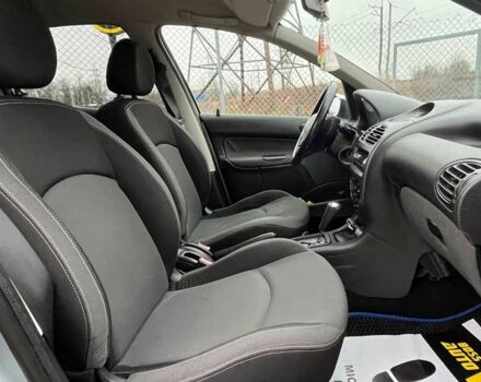 Серый Пежо 206, объемом двигателя 1.4 л и пробегом 171 тыс. км за 3999 $, фото 14 на Automoto.ua